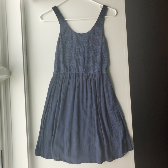 Navy Blue Sequin Floral Lace Dress - Picture 3 of 3